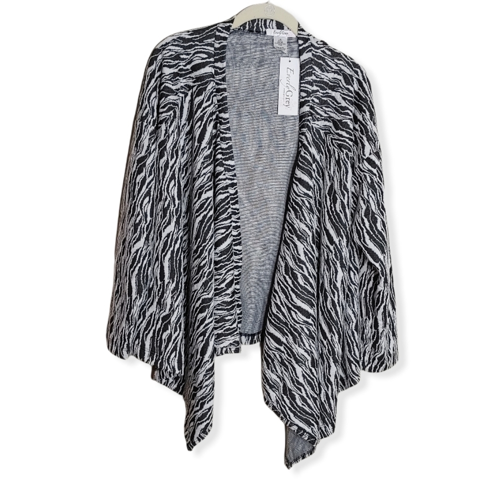 Everly Grey Zebra Waterfall Graham Jacket L/XL